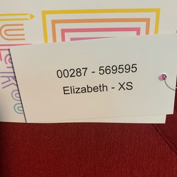 NEW LuLaRoe Elizabeth Women’s Top Sz XS - Picture 5 of 6